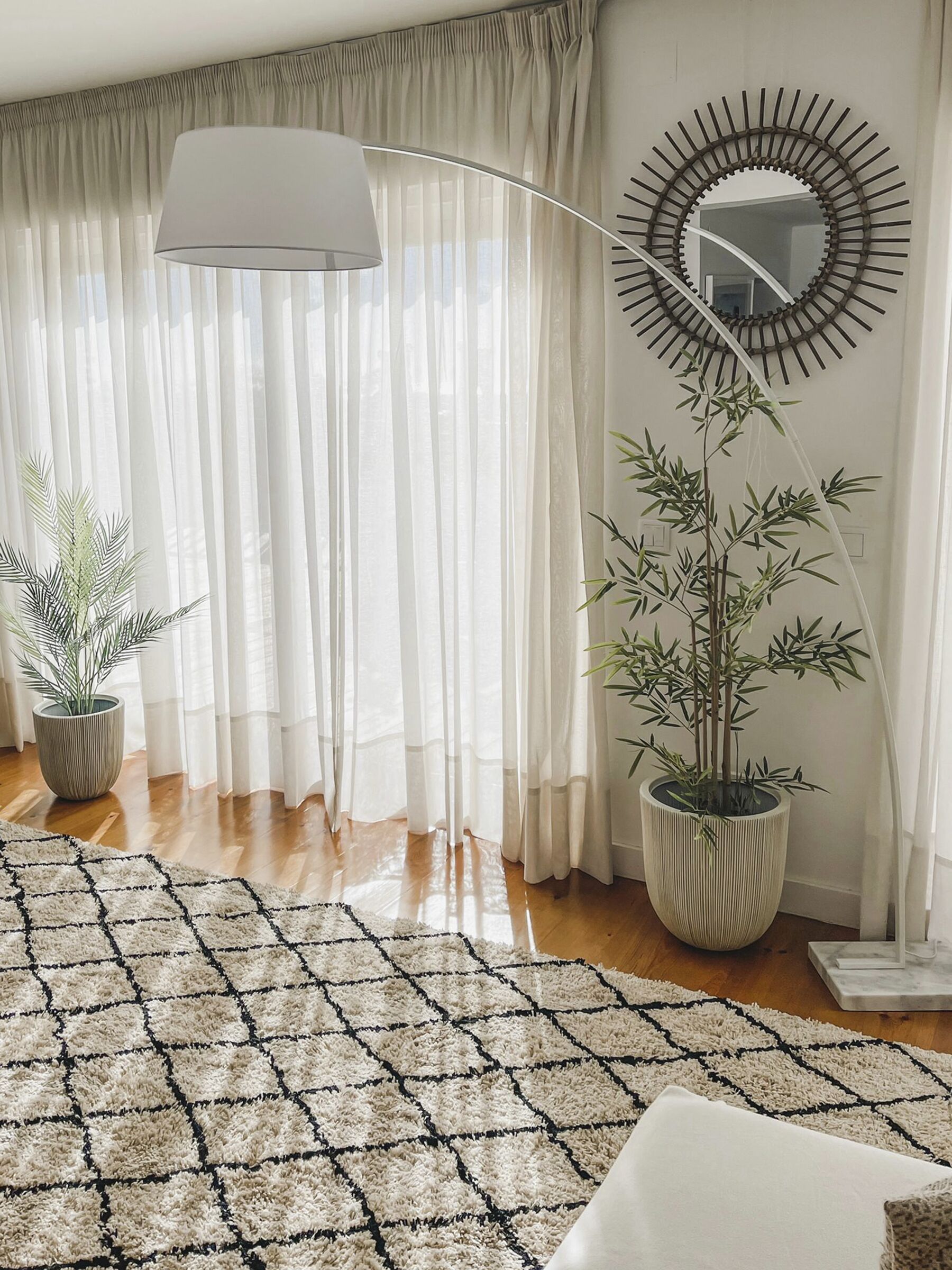 Tapis Beige et Noir l160cmxL230cm YATOUM