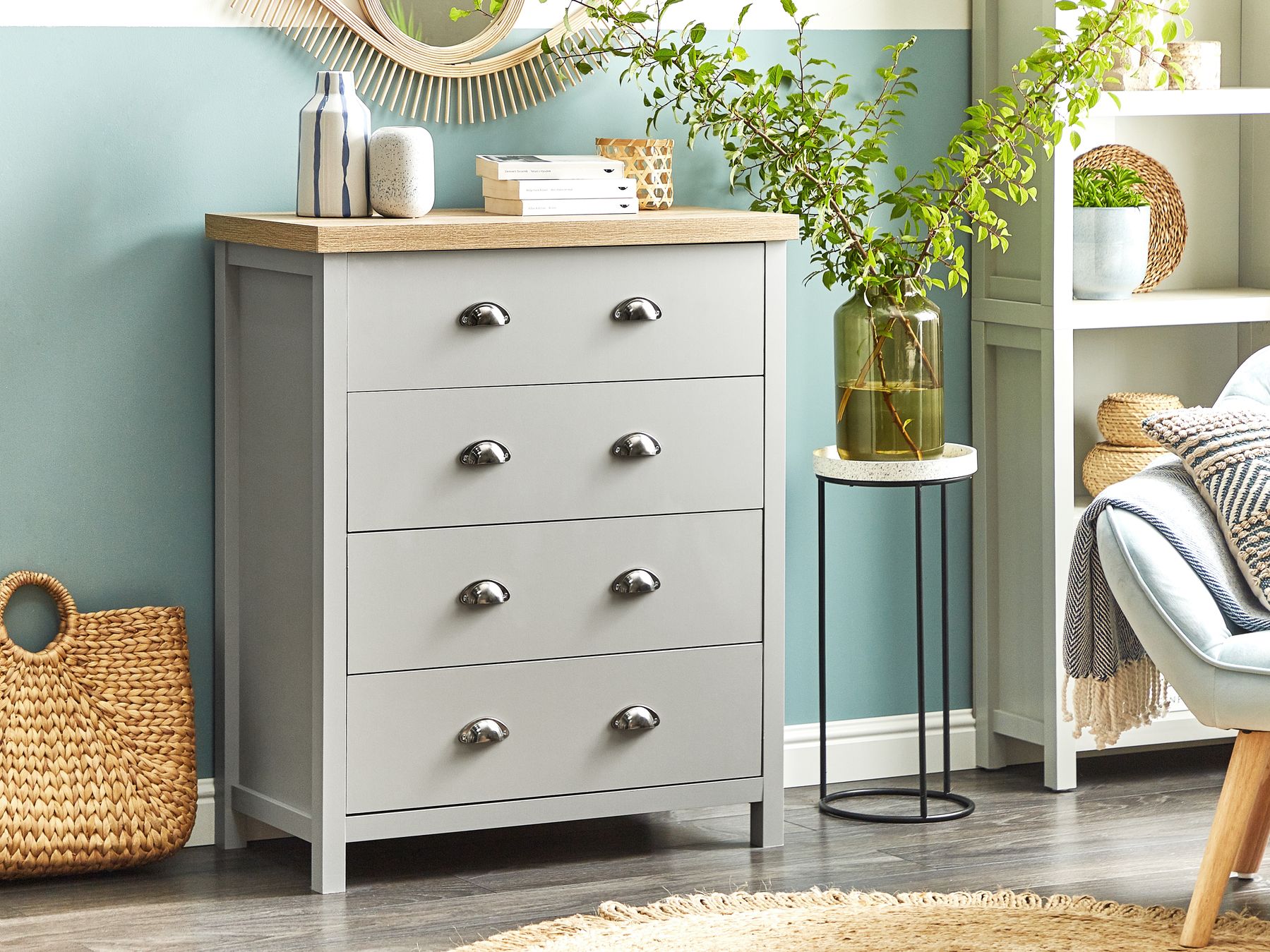 Commode 4 tiroirs en bois Gris clair L79cmxl39cmxH95cm RATIKA