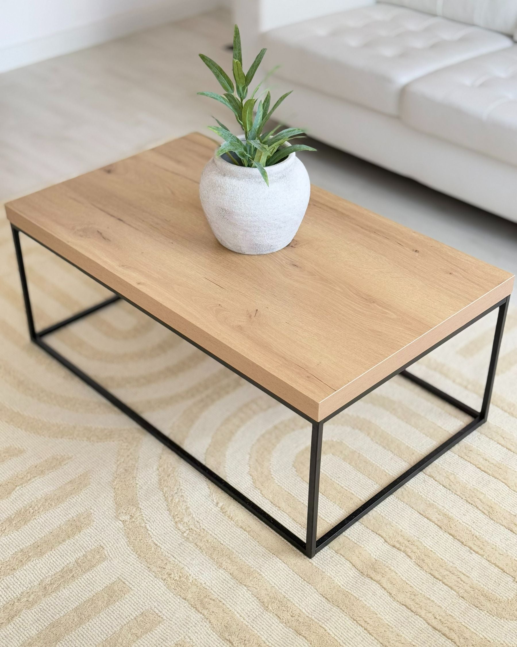 Table basse en Bois Marron clair et Métal Noir L100cmxl60cmxH40cm DJIBA