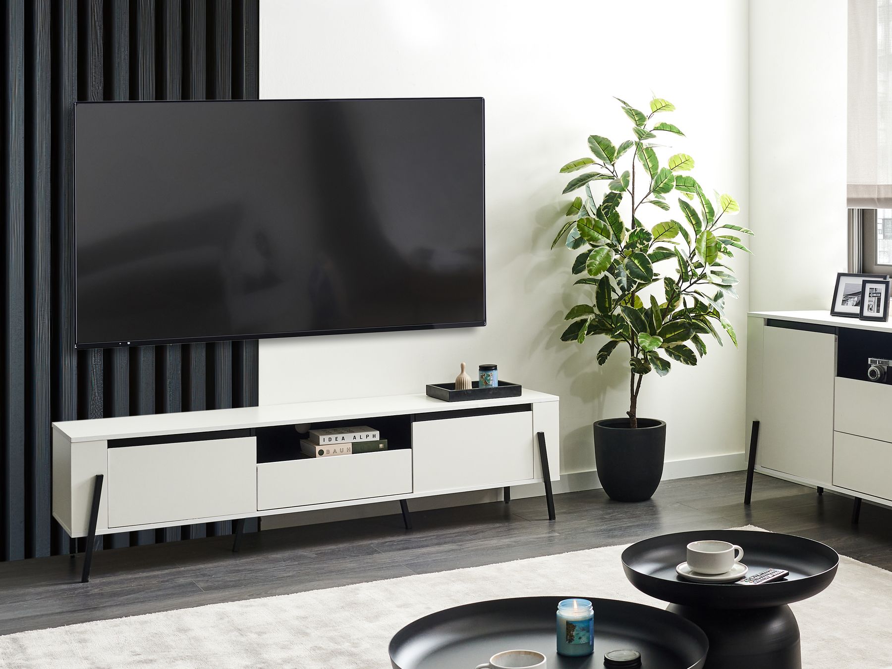 Meuble TV en bois Blanc L177cmxl40cmxH46cm KORG